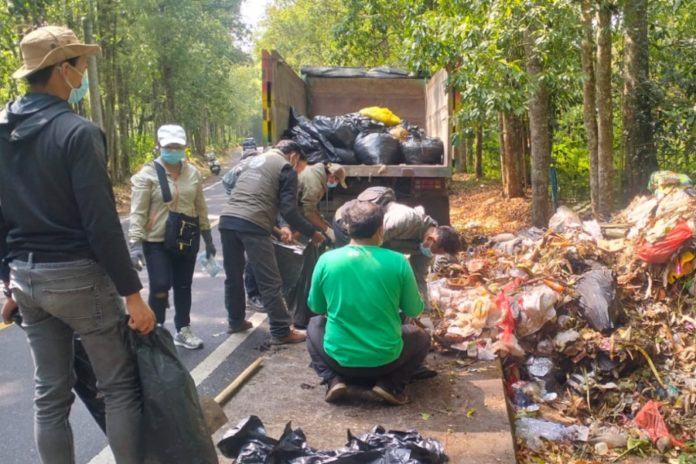 Hutan Suter Jadi TPS Liar, Pelaku Diduga Dari Luar Bangli 1