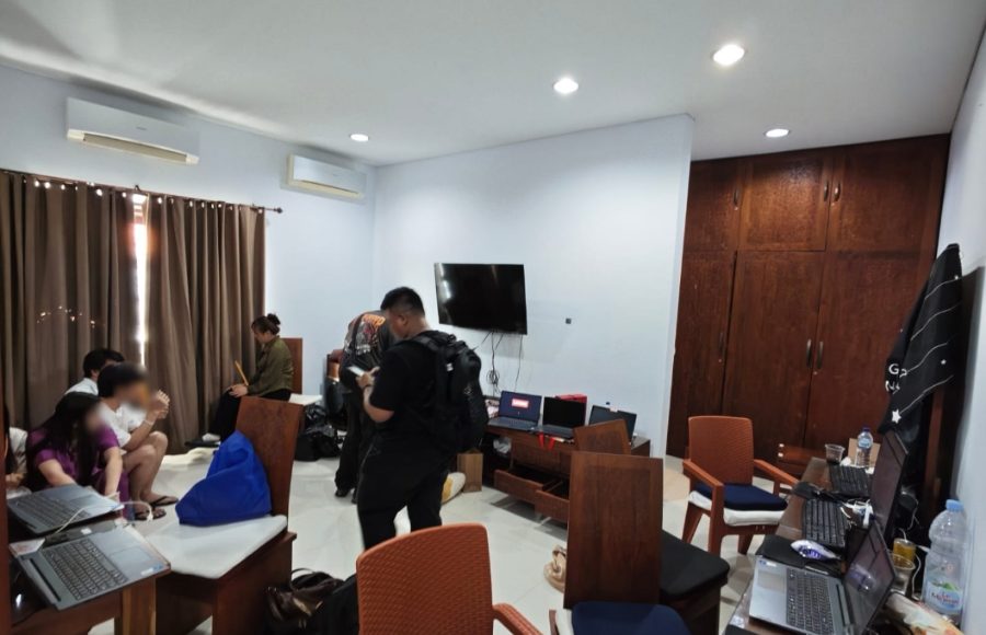 Imigrasi Gerebek Dua Rumah di Kuta, Puluhan WNA Diamankan Diduga Sindikat Judol