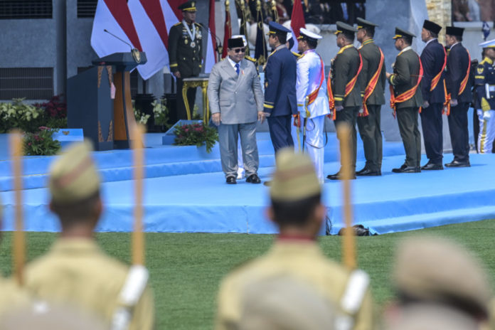 Jokowi Dan SBY Hadiri HUT Ke 81 TNI 1