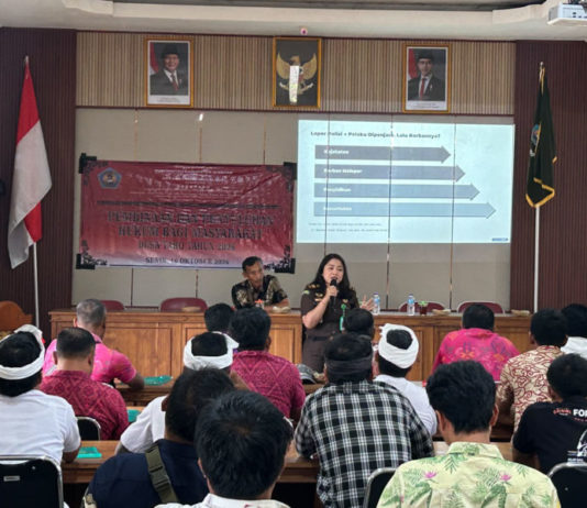 Kejari Gianyar Gelar Penyuluhan Hukum Hak Korban dalam Peradilan Pidana di Desa Taro