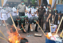 Kejari Tabanan Lakukan Pemusnahan Barang Bukti Kasus Narkotika
