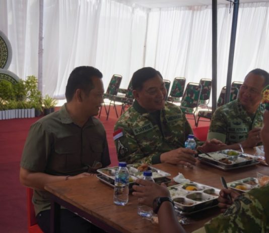 Kunjungi Markas Yonif TP 928/BSY Gilimanuk, Menhan Dorong Sinergi Pemda-TNI