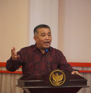 Lidartawan Ajak Pelajar Bangli Tak Apriori Terhadap Partai Politik