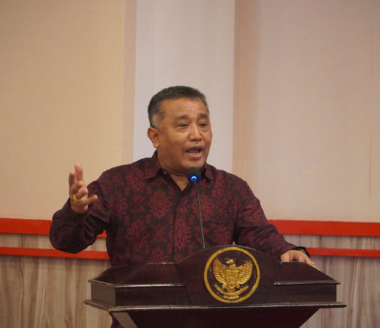 Lidartawan Ajak Pelajar Bangli Tak Apriori Terhadap Partai Politik