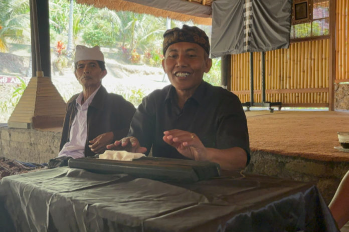 Lontar Misterius Lombok Tersimpan Di Museum Lontar Dukuh Penaban 1