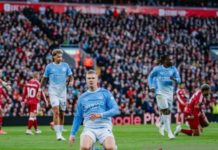 Manchester City Bantai Liverpool di Anfield