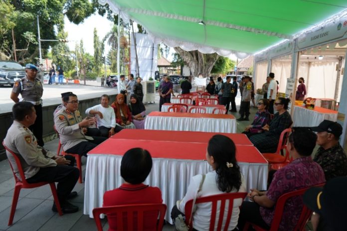 Mempererat Kemitraan, Polres Gianyar Gelar Rembuk Warga Di Alun Alun Kota 1