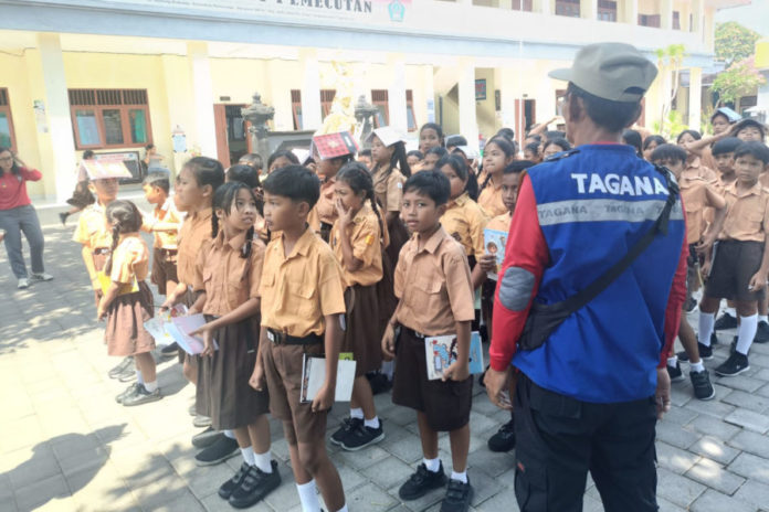 Mitigasi Bencana Sasar Siswa Di Sekolah, Dinsos Perkenalkan Tagana 1