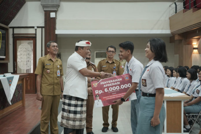 Paskibraka Karangasem 2026 Mendapatkan Dana Apresiasi 1