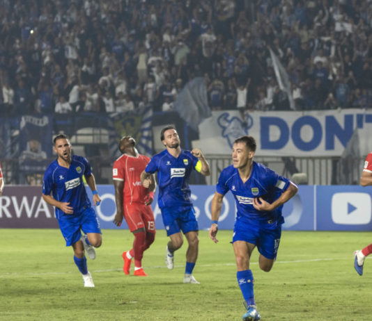 Peralta Bawa Persib Tundukkan Cong Viettel, Amankan Puncak Grup E ACL Two