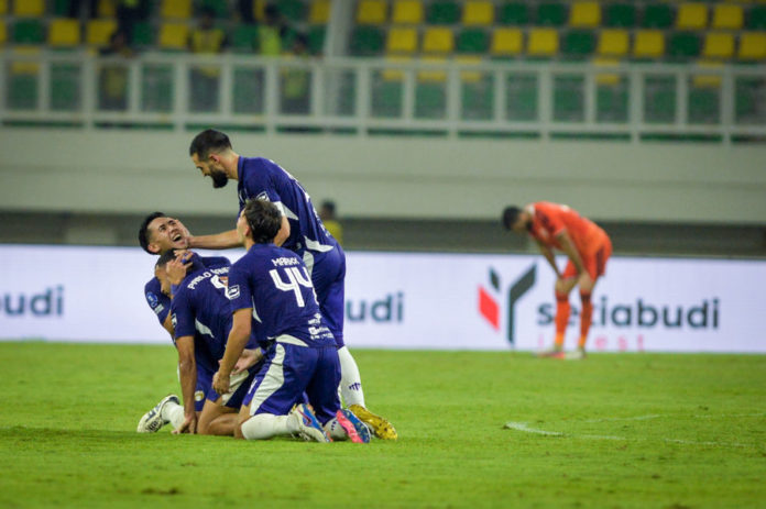 Persita Beri Kekalahan Pertama Untuk Persija 1