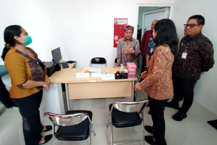 Pertama Di Denpasar, Puskesmas Ramah Ibu Anak Diresmikan Wamenkes 1