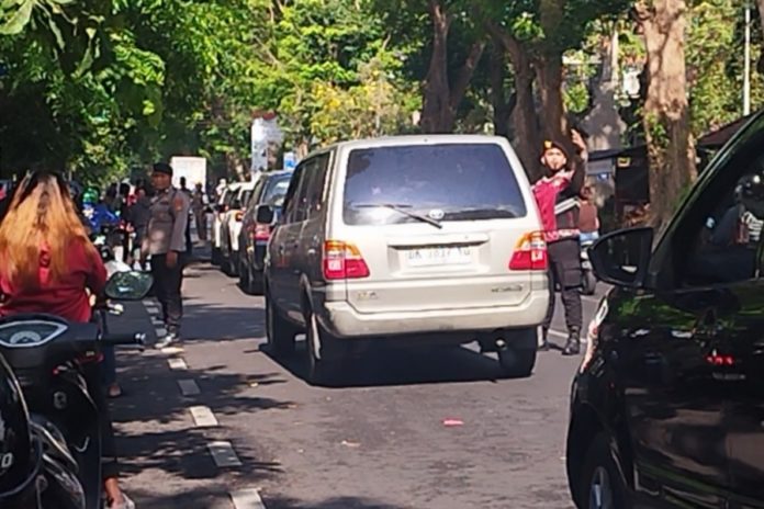 Polisi Selidiki Informasi Joki Antrean BBM 1