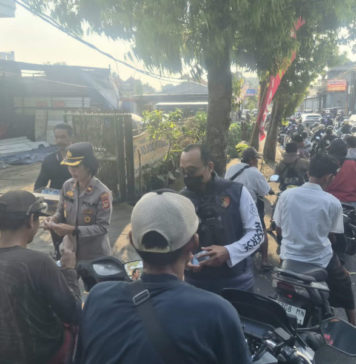 Polsek Blahbatuh Antisipasi Kemacetan dan Antrean BBM di Lima SPBU