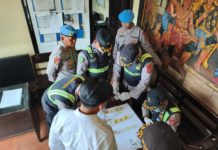 Puluhan Personel Polres Jembrana Jalani Tes Urine