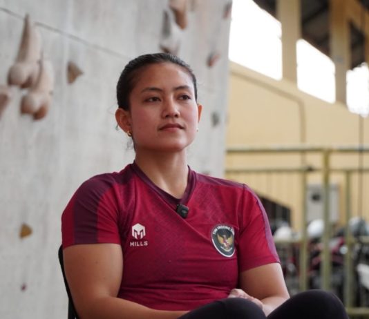 Raih Emas di Asian Games, Desak Rita Sujud Syukur saat ‘Indonesia Raya’ Berkumandang