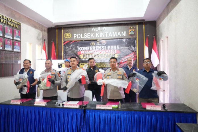 Sempat Dikira Kecelakaan, Warga Sukawana Yang Tertindih Motor Ternyata Dibunuh Teman Dekat 1