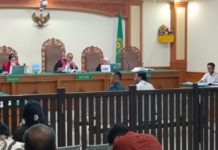 Sidang Korupsi BUMDes, Dana Proyek Paving Diduga Dipakai Trading