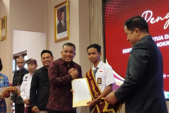 Tak Hanya SMA/SMK, KPU Bangli Rencanakan Pemilos Serentak Jangkau Tingkat SMP 1