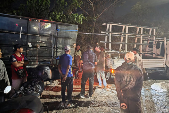 Truk Gagal Nanjak Di Goa Gong, Pekerja Meninggal Ditimpa Kaca 1