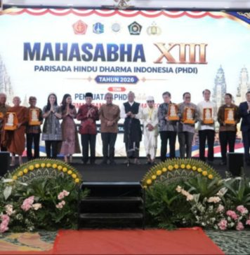 Wamen Agama Tutup Mahasabha XIII, Letjen I Nyoman Cantiasa Ketua PHDI Terpilih